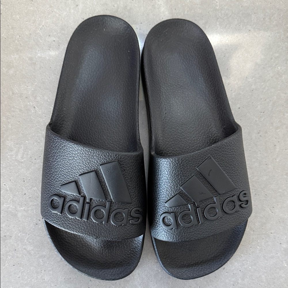 NIB Adidas Black Logo Slides
